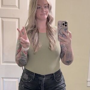 Meet your Posher, Stacey